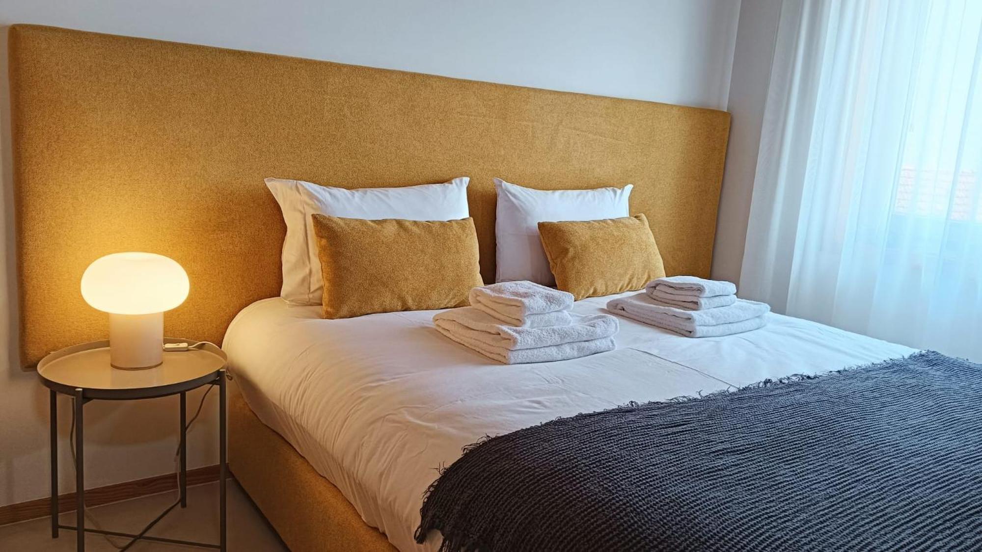 City Hall Apartments ヴィラ・レアル エクステリア 写真